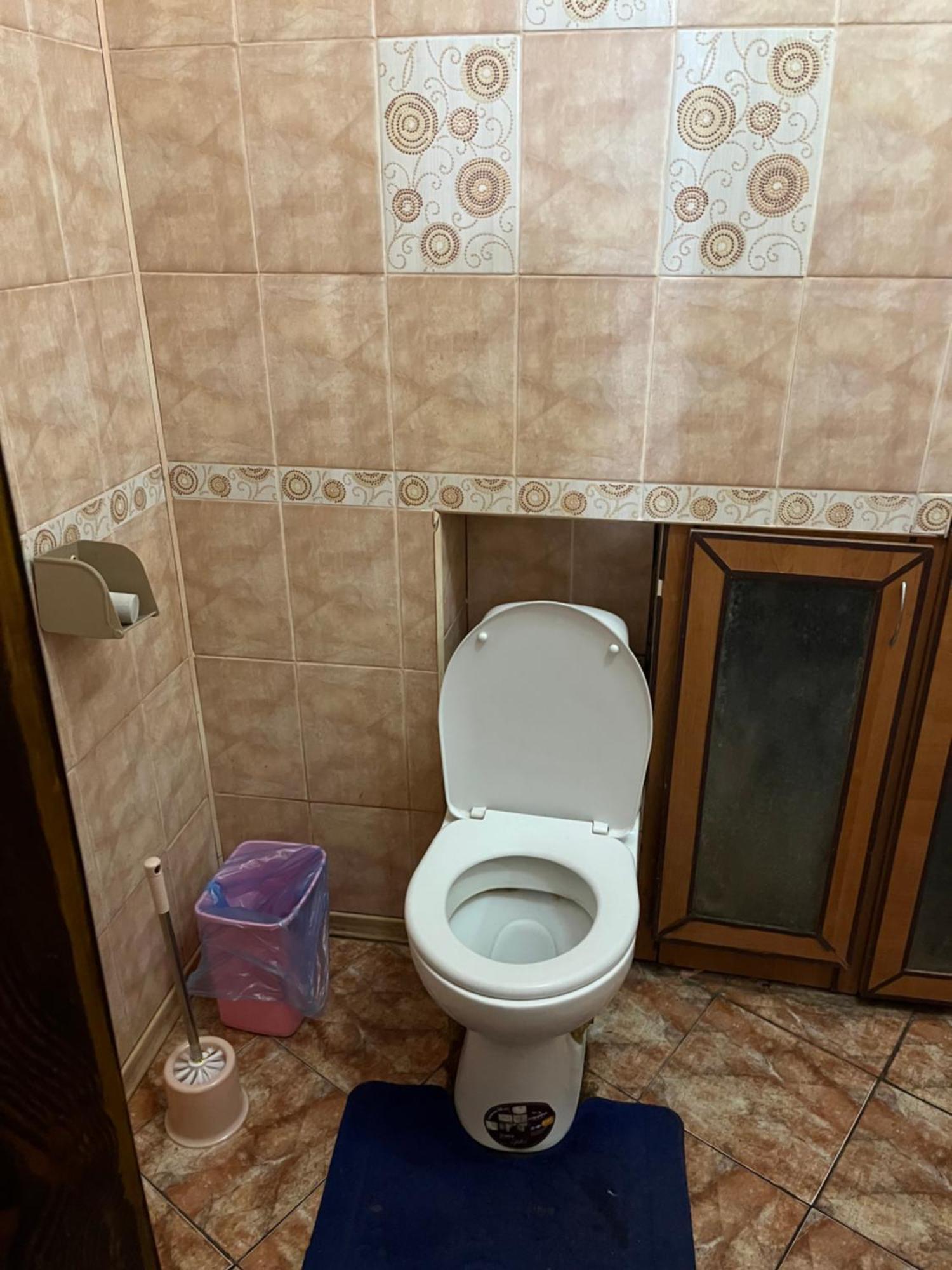 Ararat-Osokorki Hostel เคียฟ ภายนอก รูปภาพ
